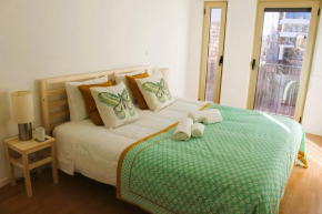 5min walk from subway station & free parking